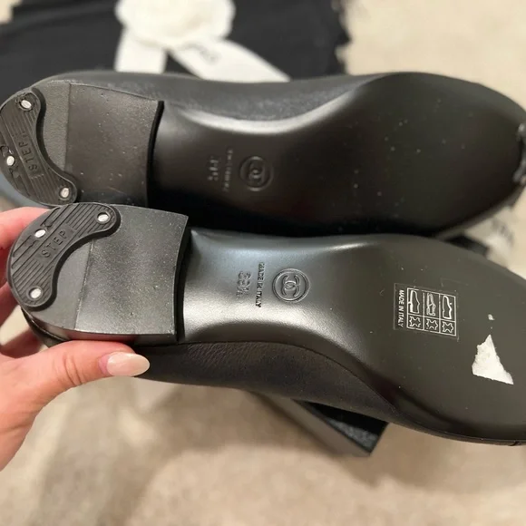Chanel Flats BNIB - Picture 5 of 7